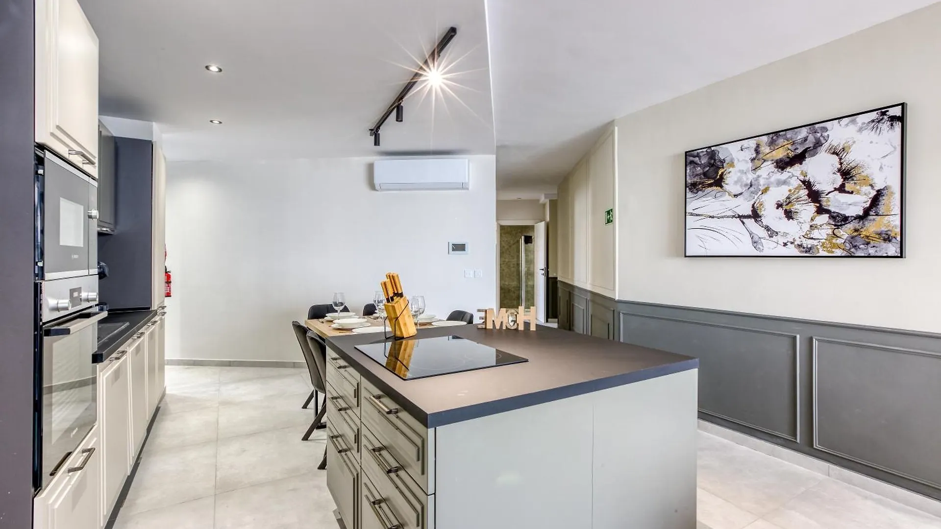 Stylish 3Br Luxury Apartment In Sliema-14 Sliema