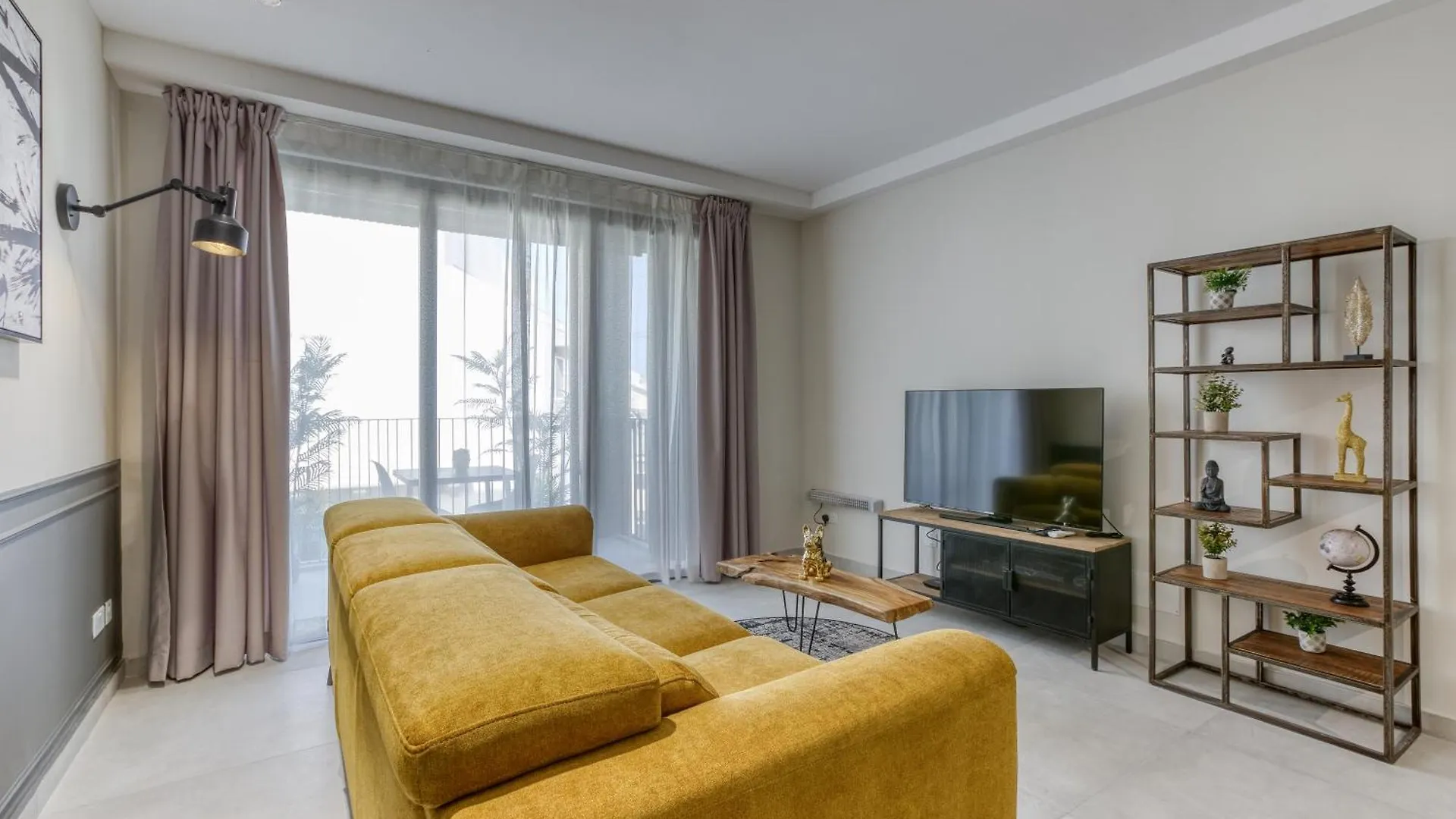 Stylish 3Br Luxury Apartment In Sliema-14