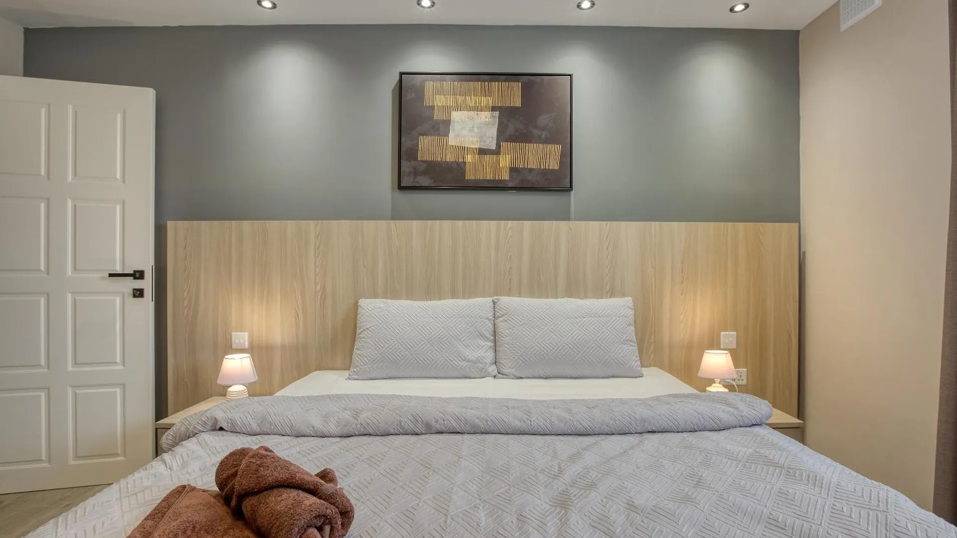 Stylish 3Br Luxury Apartment In Sliema-14 Sliema